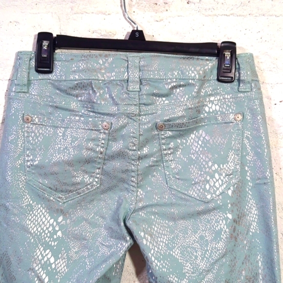 Wallflower Snakeskin Print Skinny Jeans - Picture 2 of 10